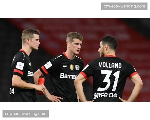 从垫底到争冠：勒沃库森提前五轮问鼎德甲，终结拜仁十一连冠